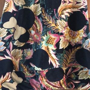 LulaRoe Disney TC leggings